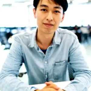 Автор блога Fuxi.kz